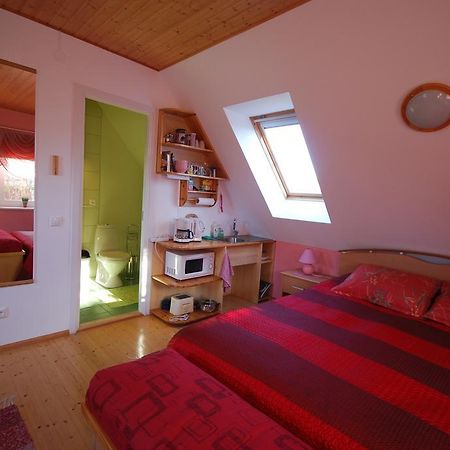 Ida Majutus Hotel Kuressaare Kamer foto