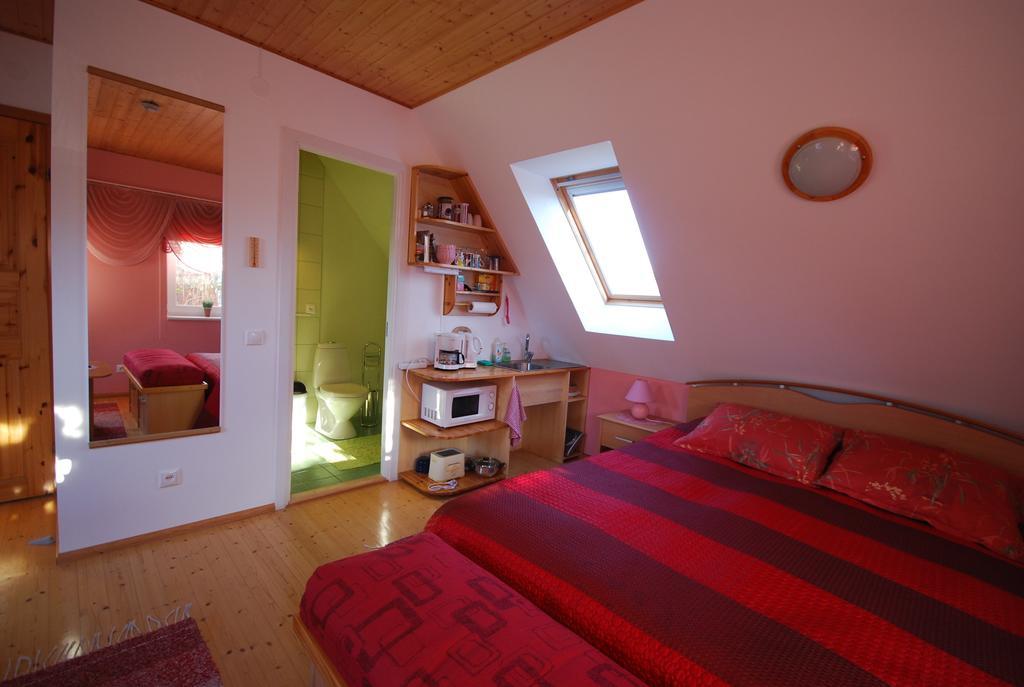 Ida Majutus Hotel Kuressaare Kamer foto